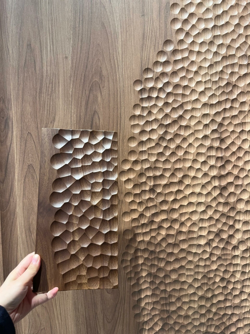 Villa accent wall